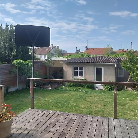 Grande Maison Proche Du Centre Appartement *