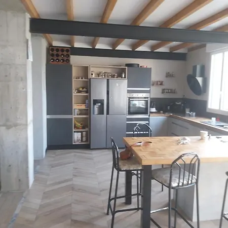 Grande Maison Proche Du Centre Appartement Saint-Herblain